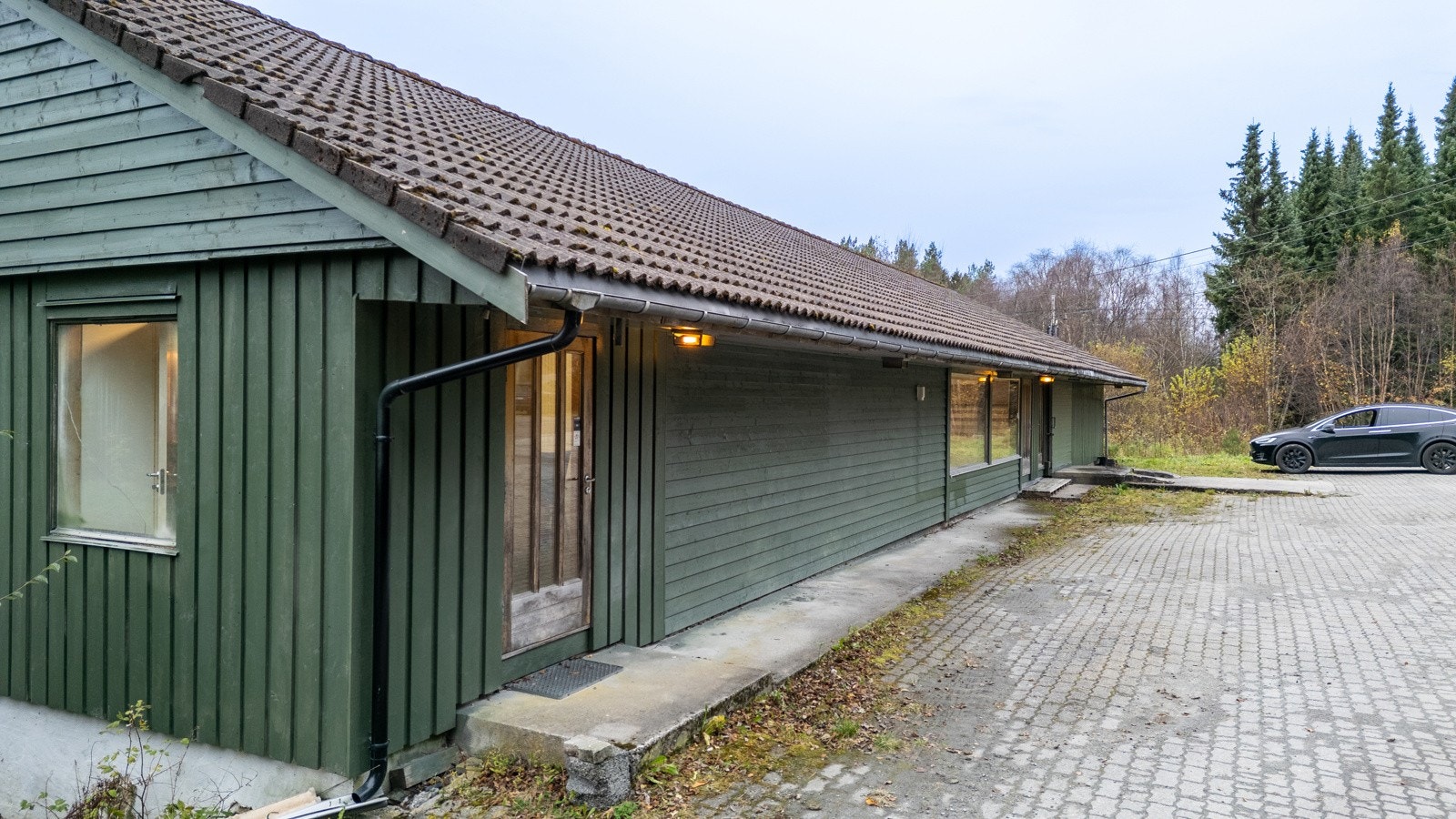 Inngangsparti pakkhuset Galleribilde