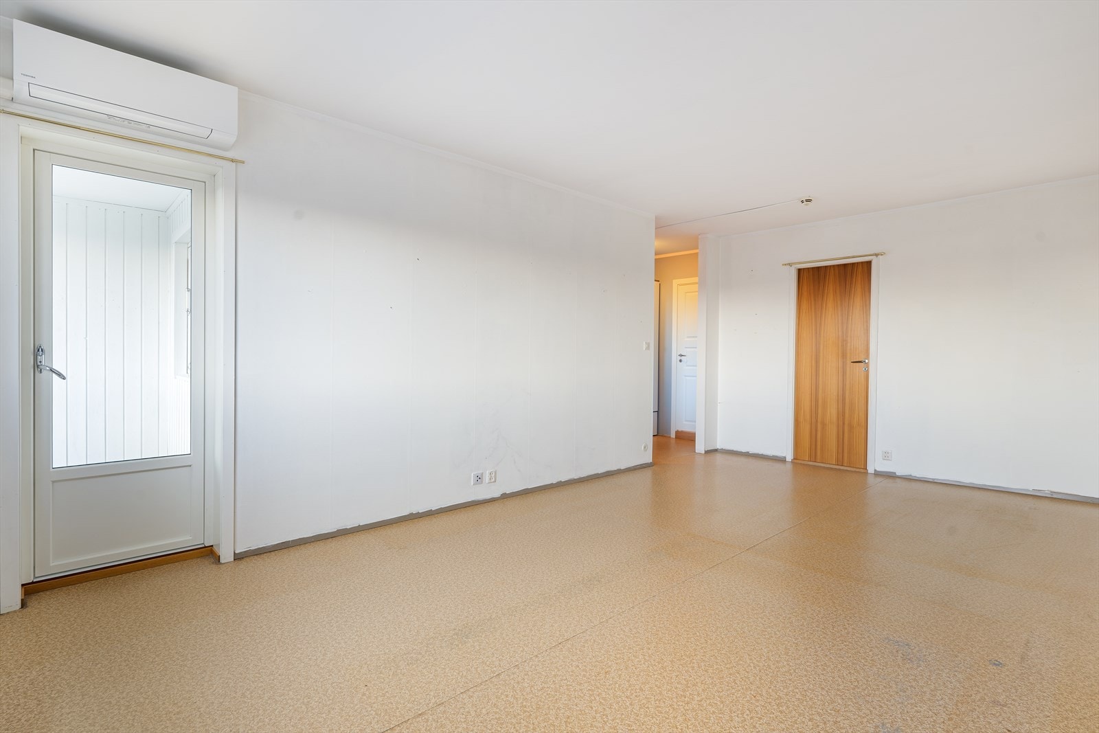 Lys og trivelig stue. Galleribilde