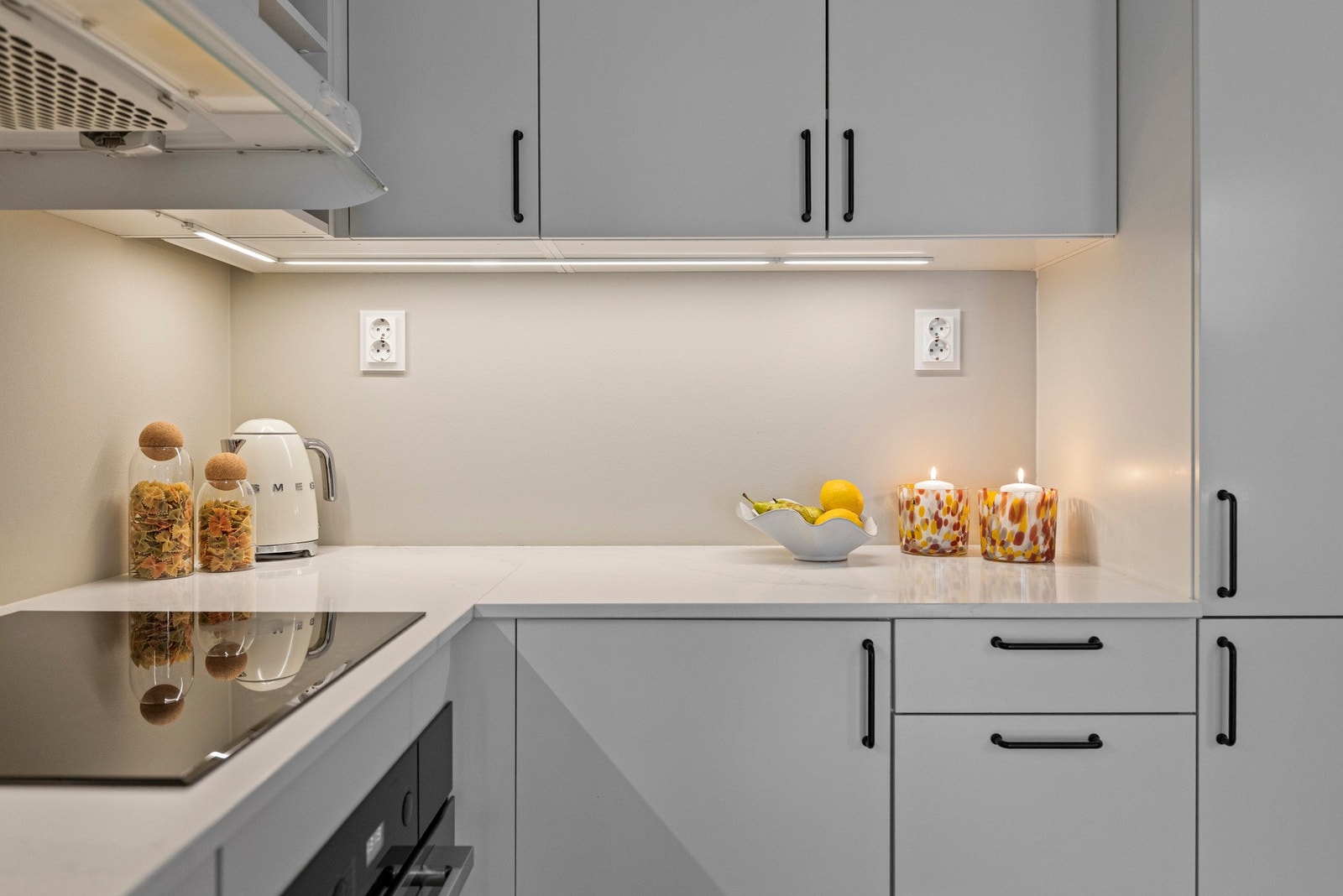 Her er det godt med skap- og benkplass. Galleribilde