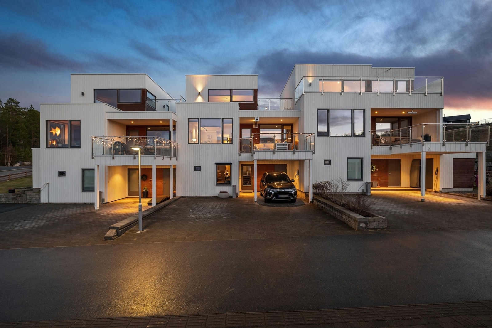 Eiendomsmegler1 ved Morten Løvseth presenterer: Vidhaugen 4. Galleribilde