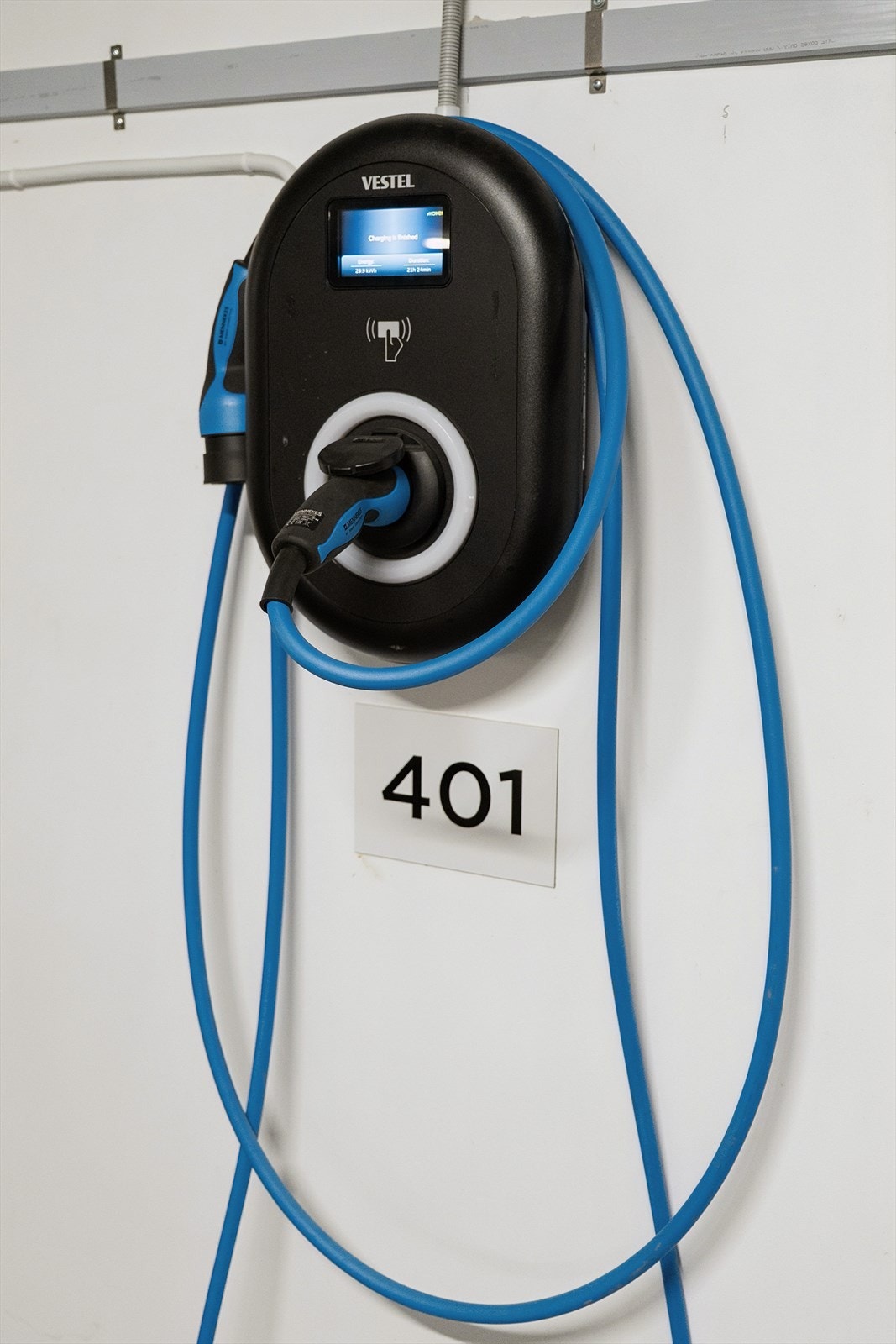 Tilhørende elbillader Galleribilde