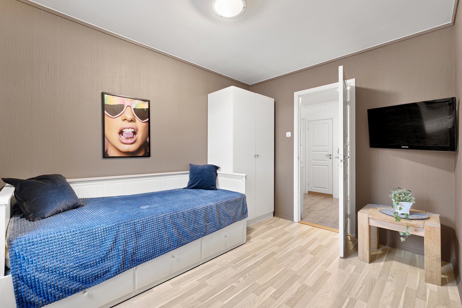 Leilighetens andre soverom på 9,5 kvm. Galleribilde