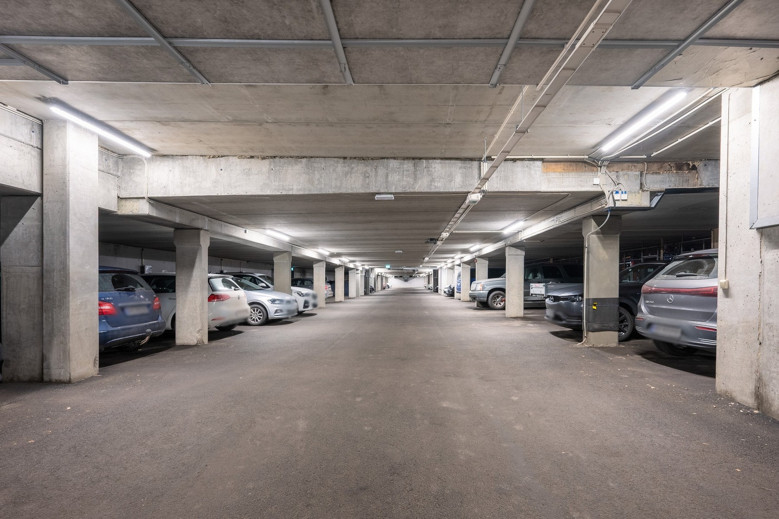 Det medfølger én garasjeplass i oppvarmet anlegg. Galleribilde