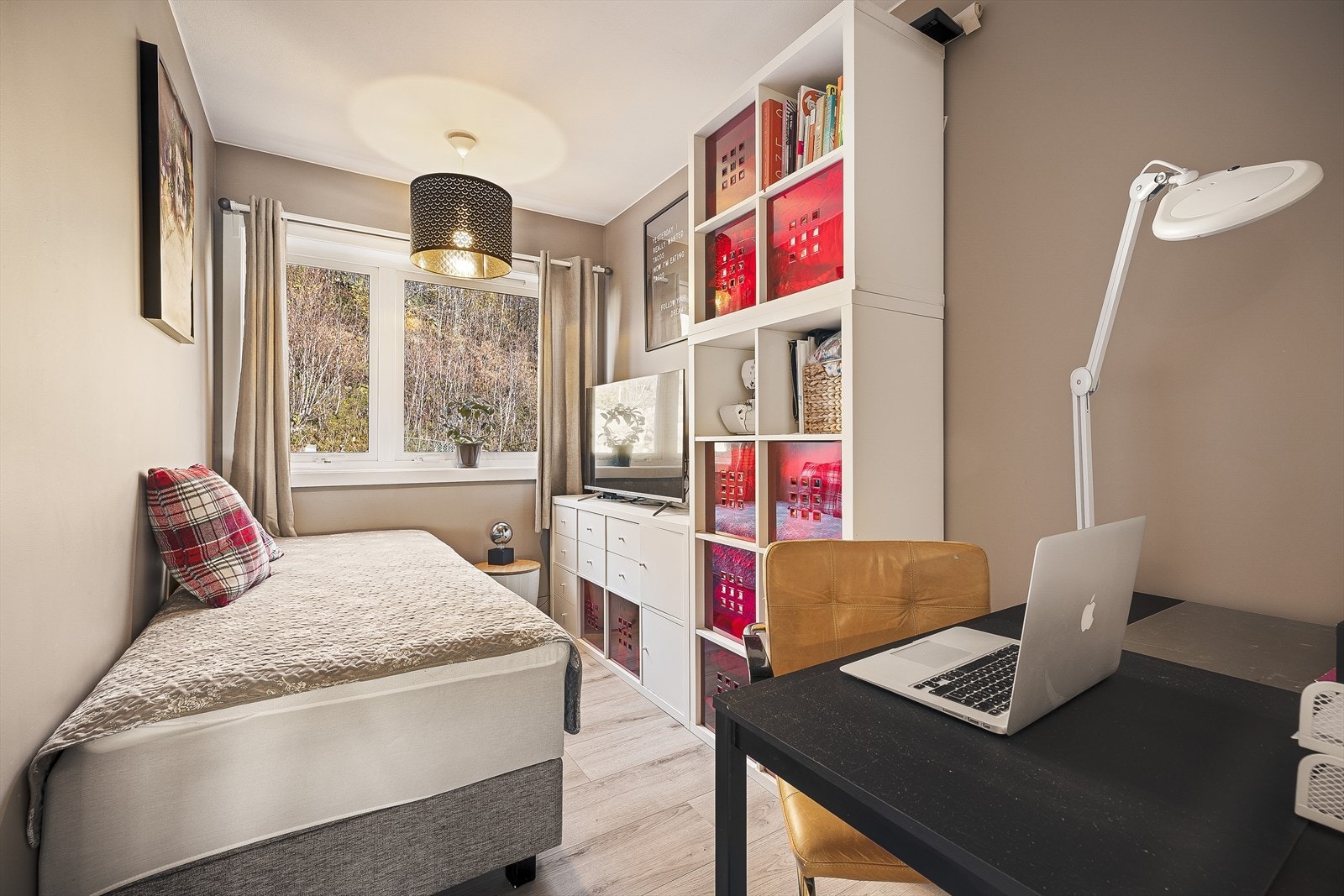 Soverom nr. 2 Galleribilde