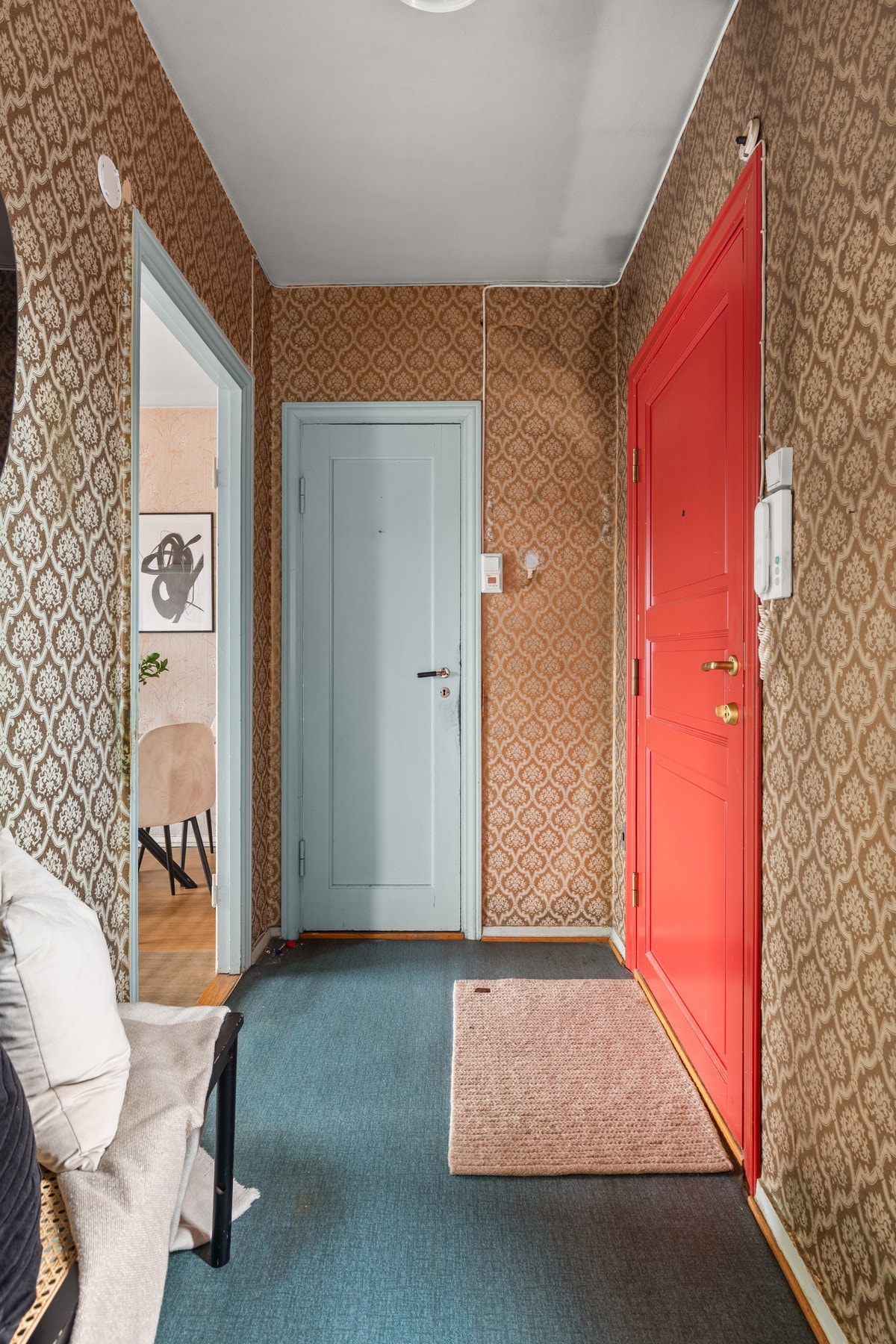 Gang fra entrè til bad Galleribilde