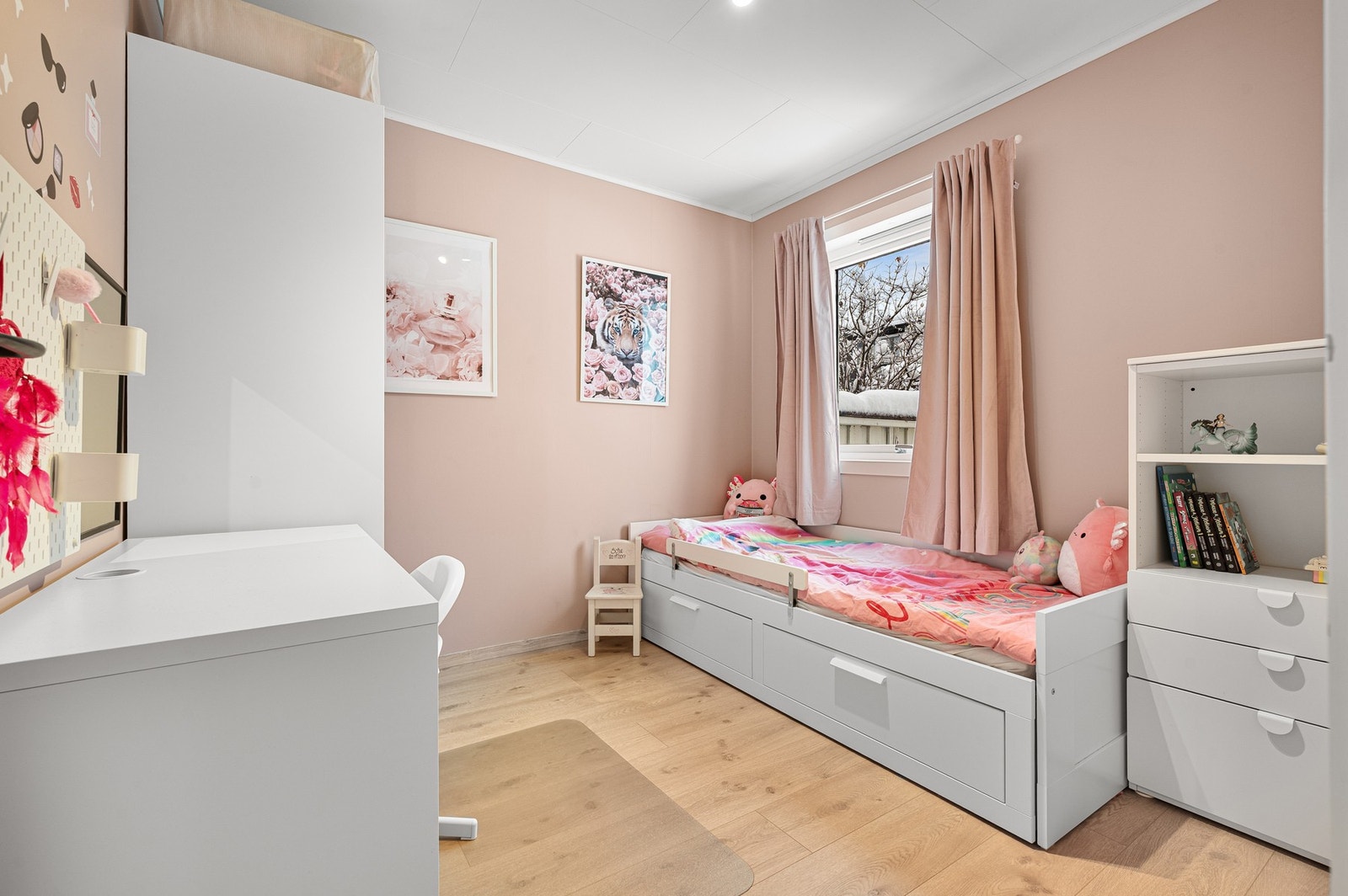 Soverom 2 er på 7,3m². Galleribilde