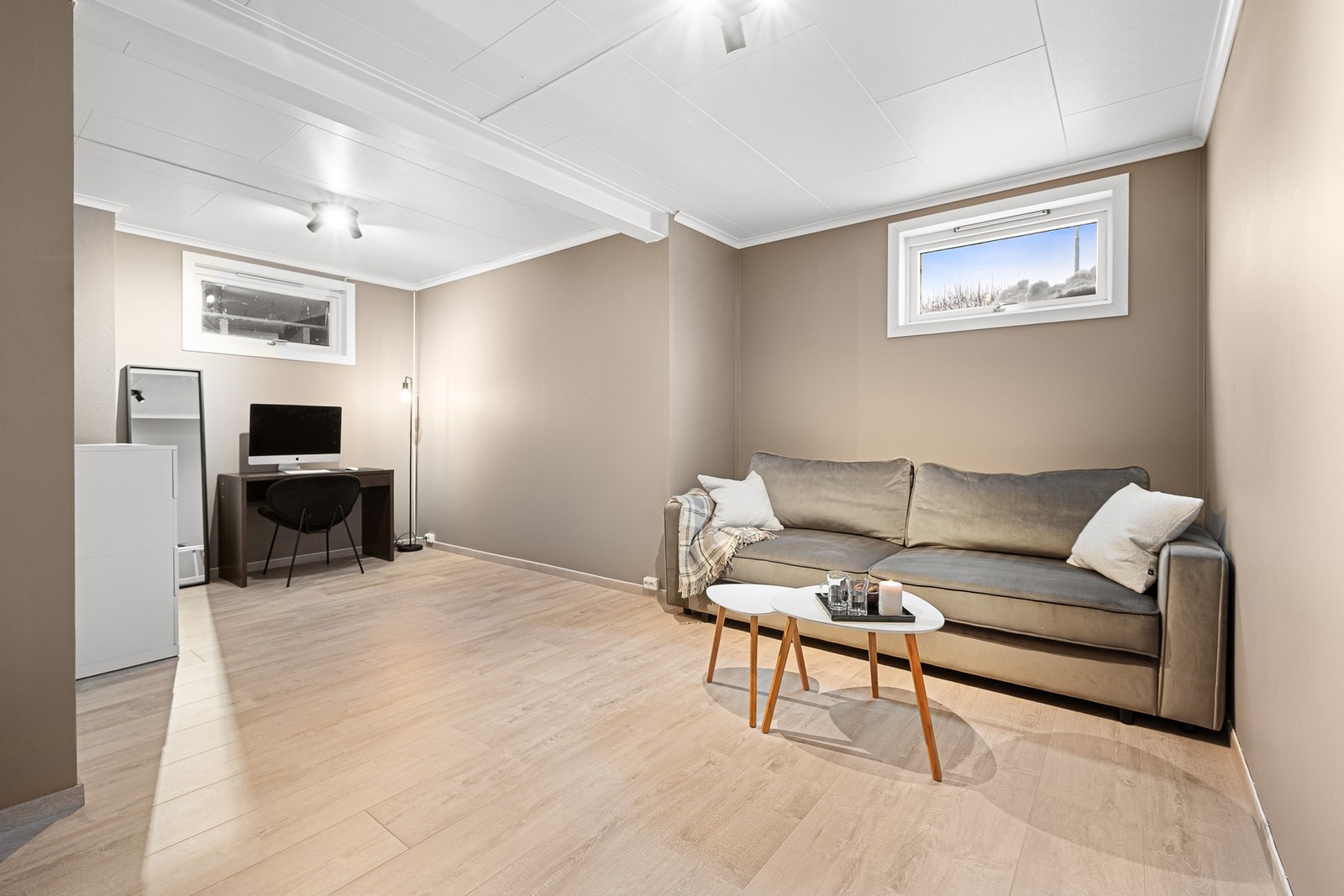 Disp-rom (brukes som kjellerstue men er ikke omsøkt og godkjent.) Galleribilde