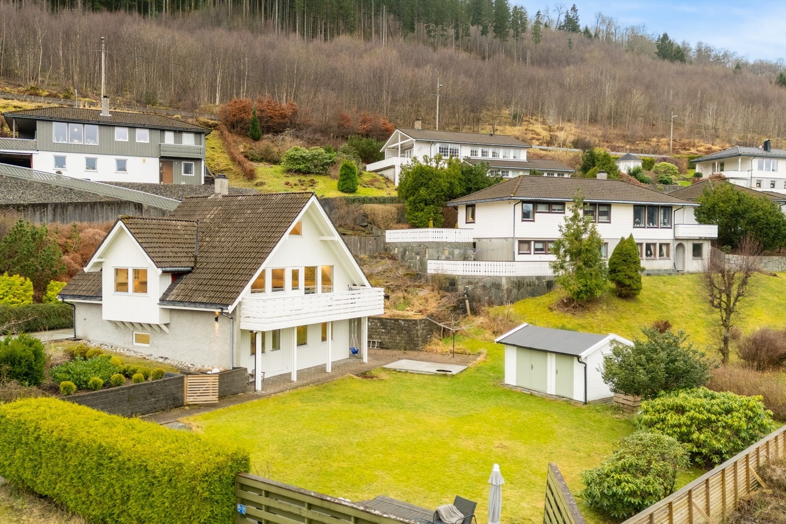 Nærområdet har også flotte turstier, blant annet den gamle poststien som tar deg til Åsheim, Arnanipa eller Rambergsvegen. Galleribilde