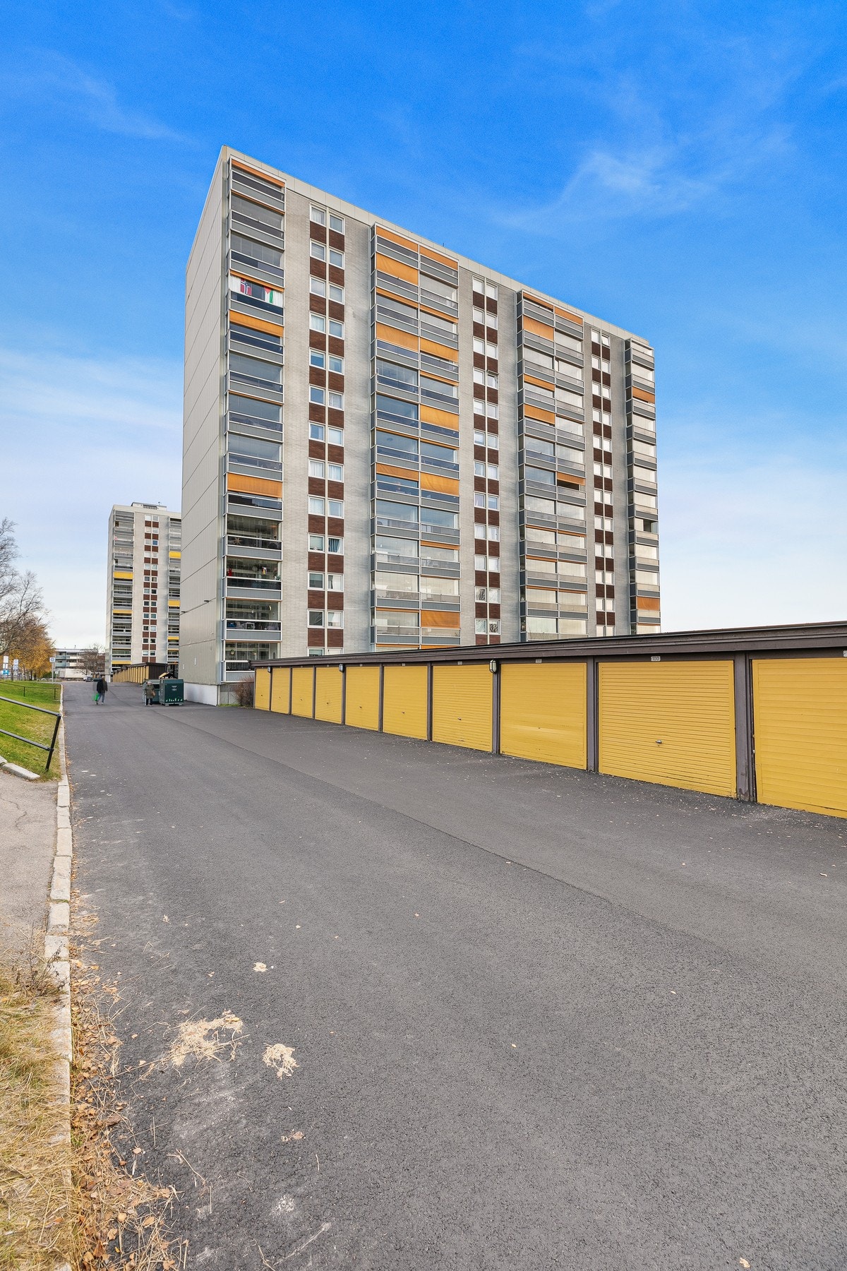 Mulighet for å leie p-plass og garasje etter venteliste Galleribilde