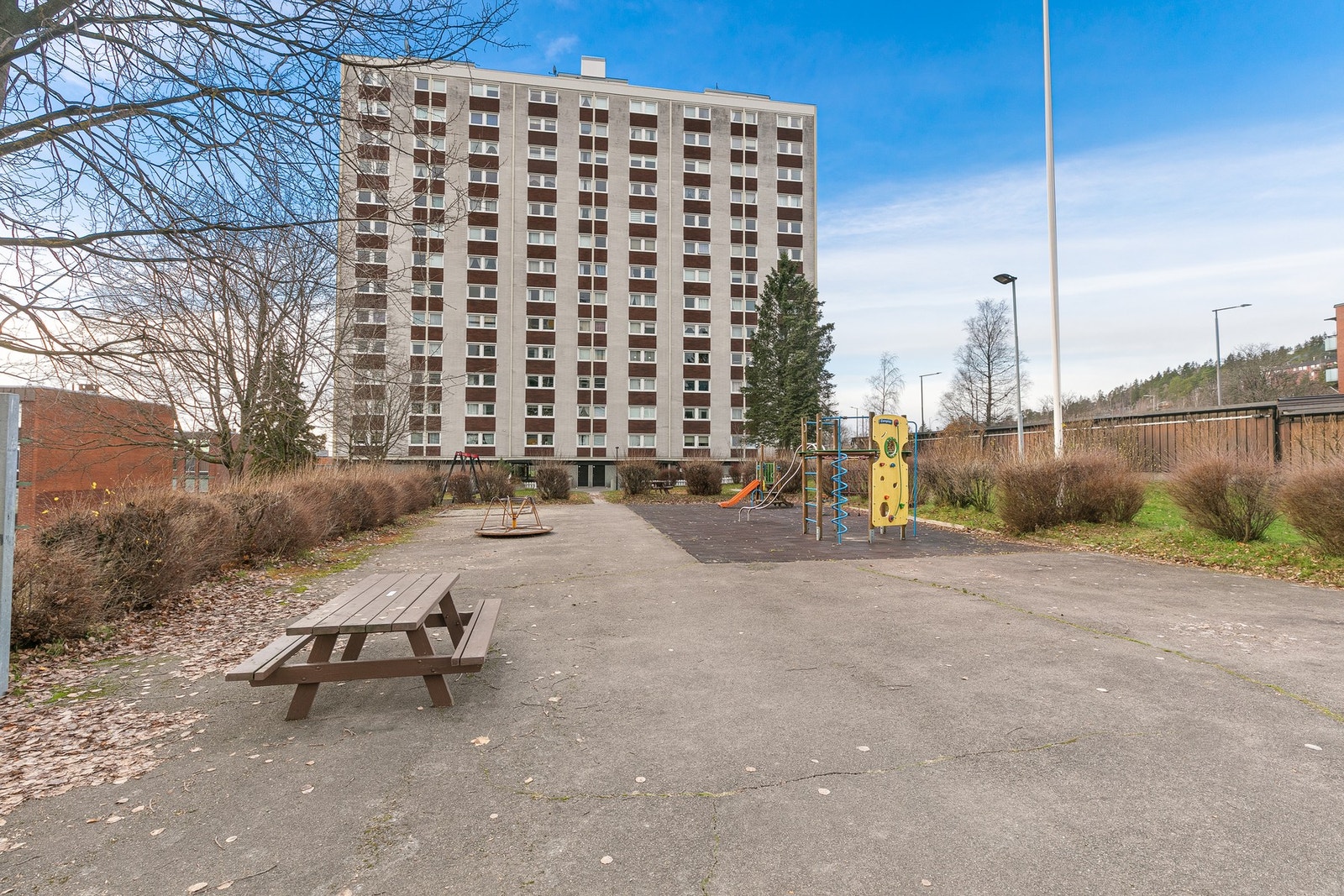 Her er det gode fasiliteter for barna til utendørsaktivitet Galleribilde