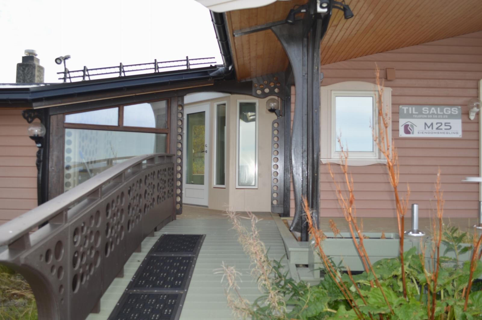 Inngangsparti Galleribilde