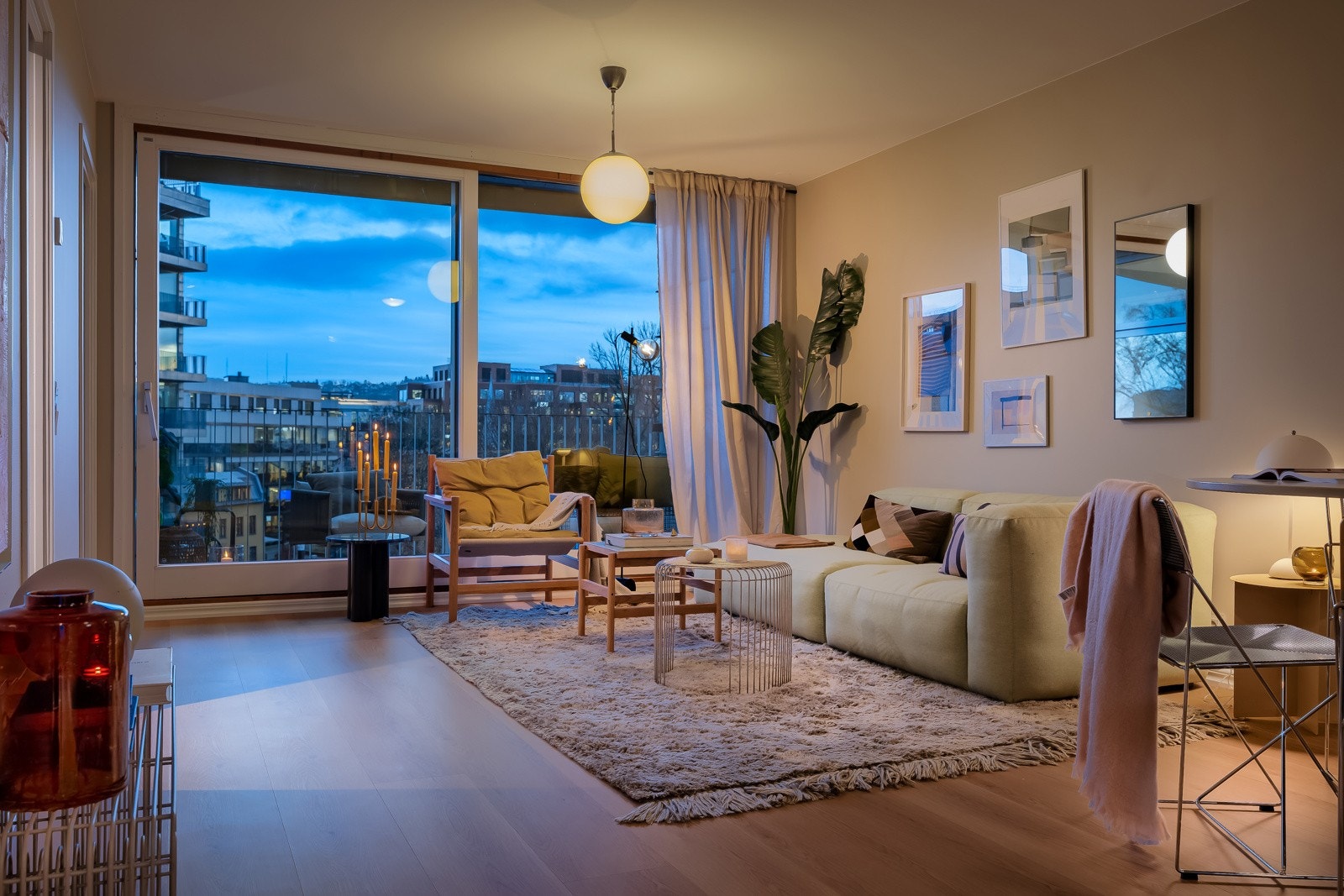 BORO2256 Galleribilde