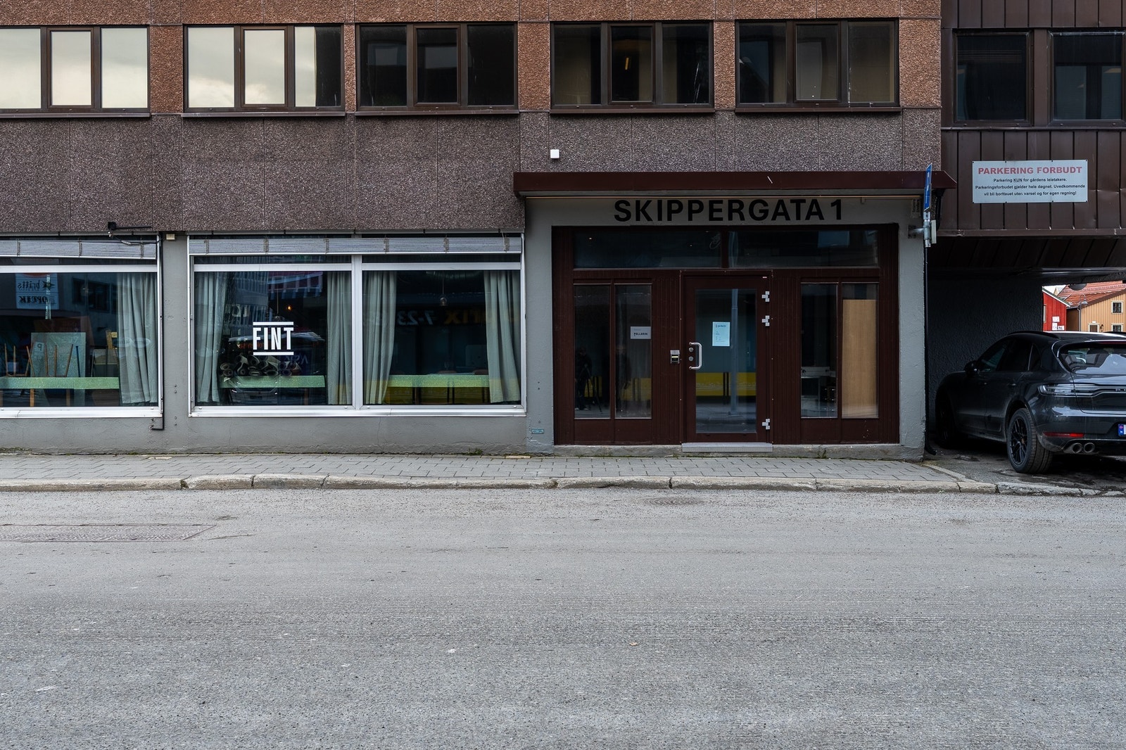 Hovedinngang Skippergata 1 Galleribilde