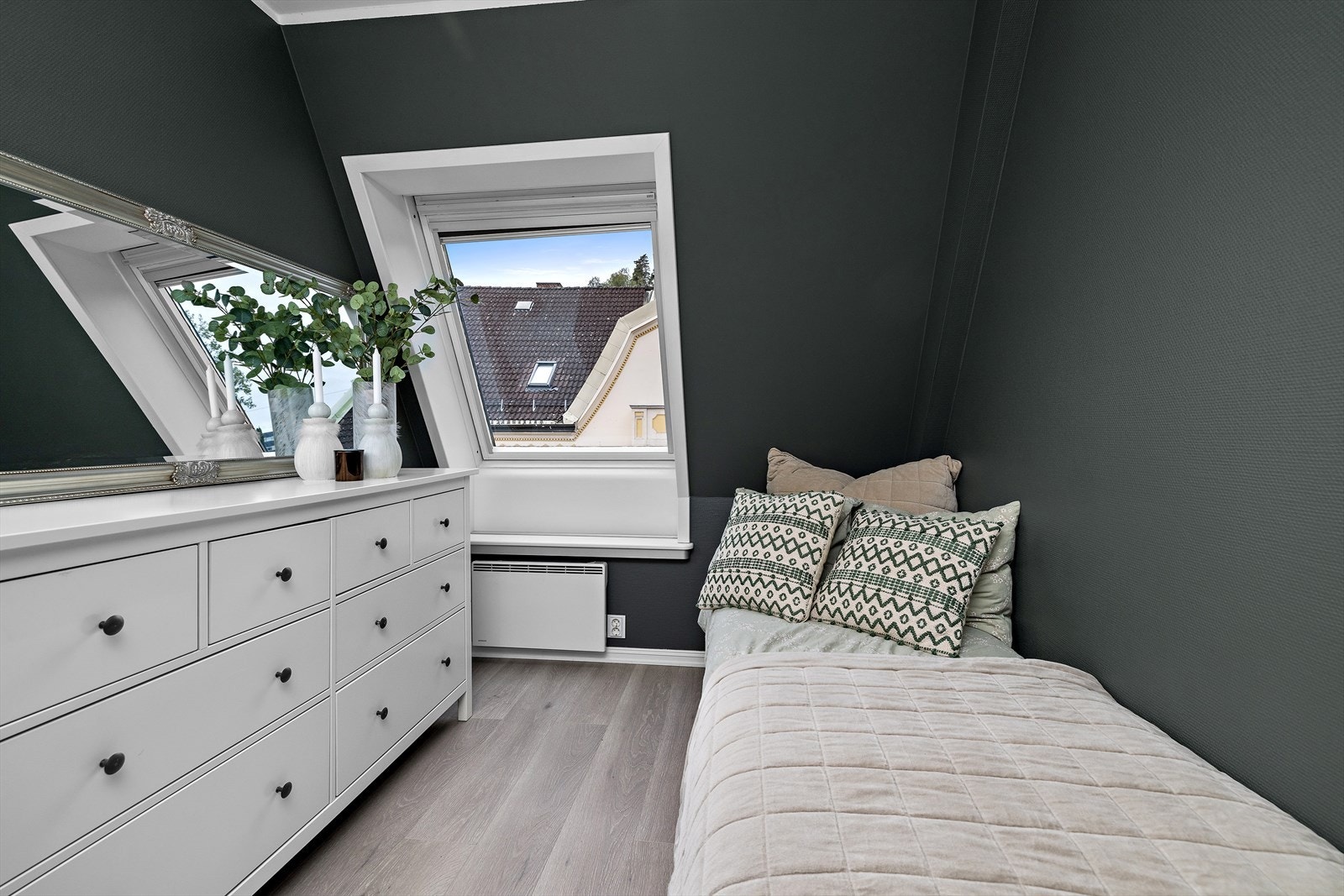 Soverom numer 2 er et fint soverom for gjester. Galleribilde