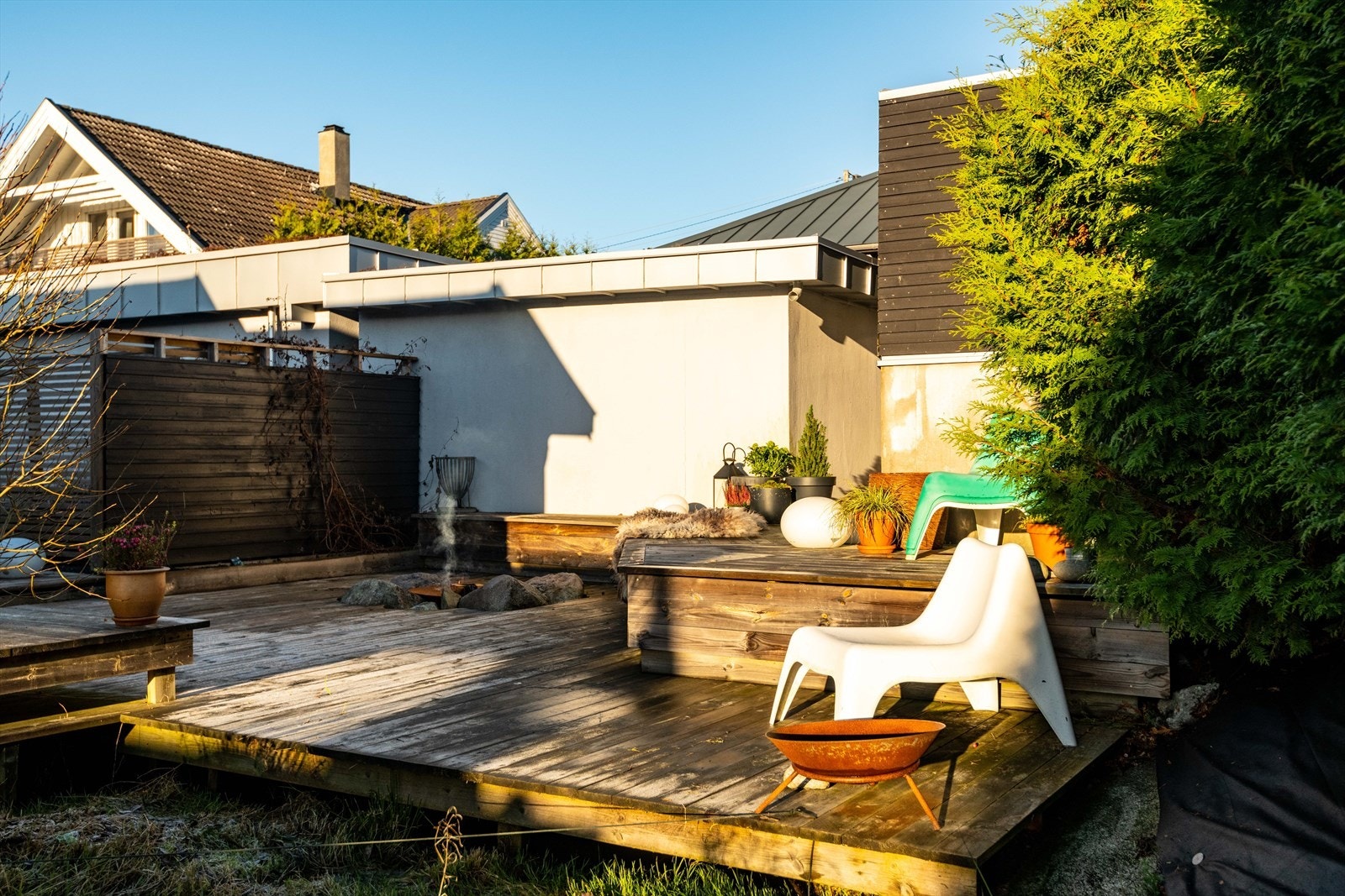 Uteplass Galleribilde