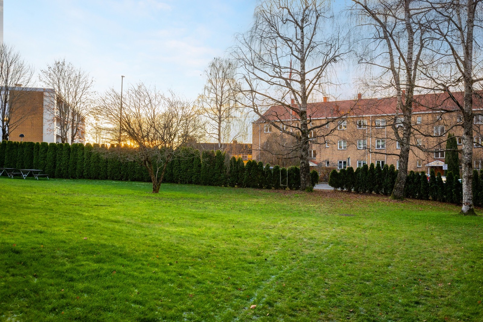 Dette oppleves som en ekstra stor hage, til bruk for de som ønsker det. Galleribilde