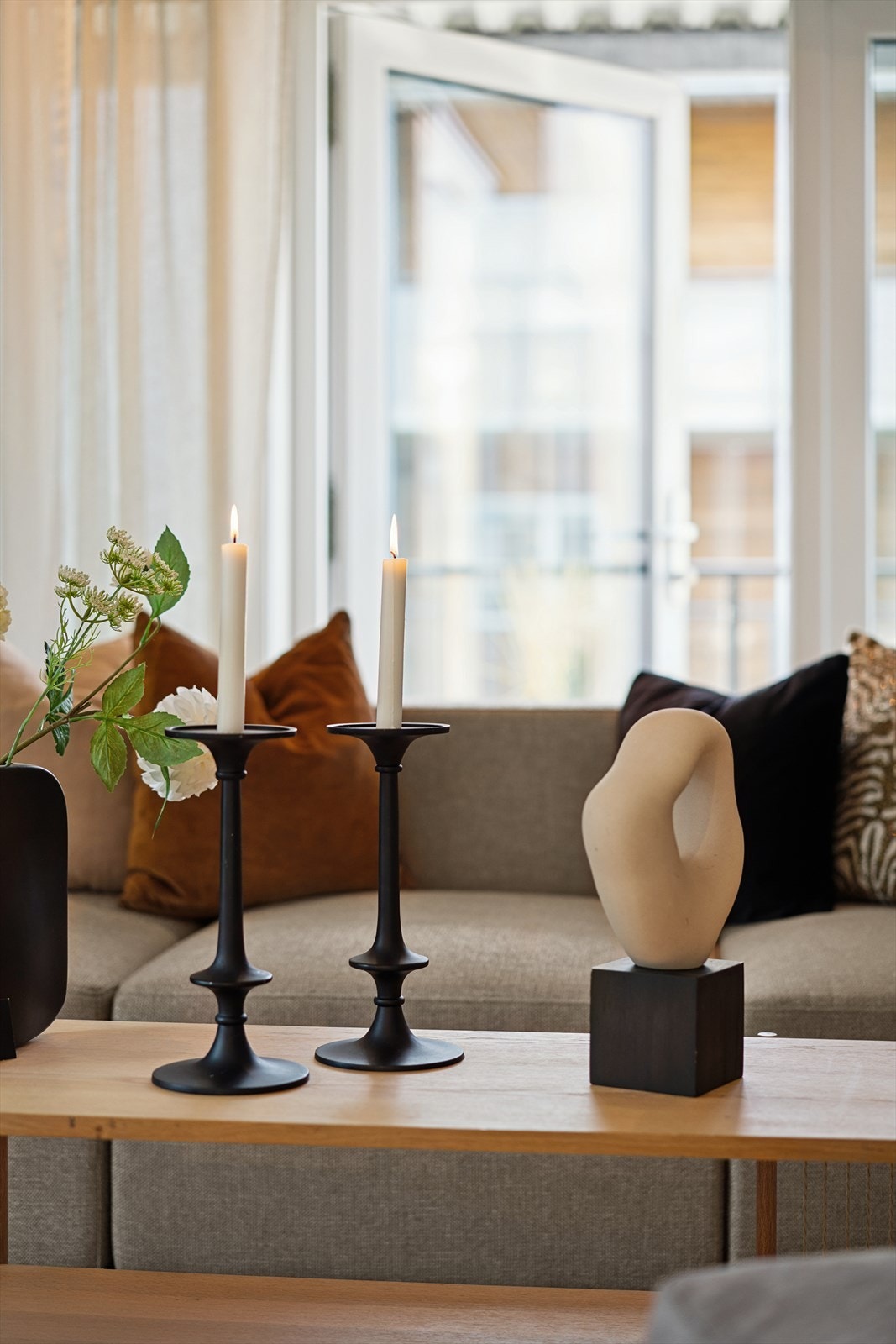 Her er det Easy Living og alltid god stemning! Vaktmestertjenester, vannbåren varme, lave driftdskostnader! Løs inn fellesgjeld når det passer for deg, neste mulighet i mars 2026 Galleribilde