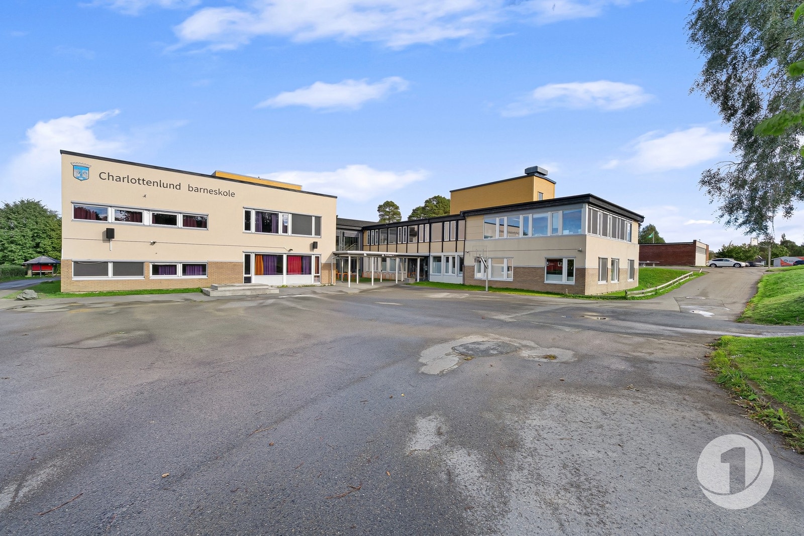 Boligen sokner til Charlottenlund barneskole... Galleribilde