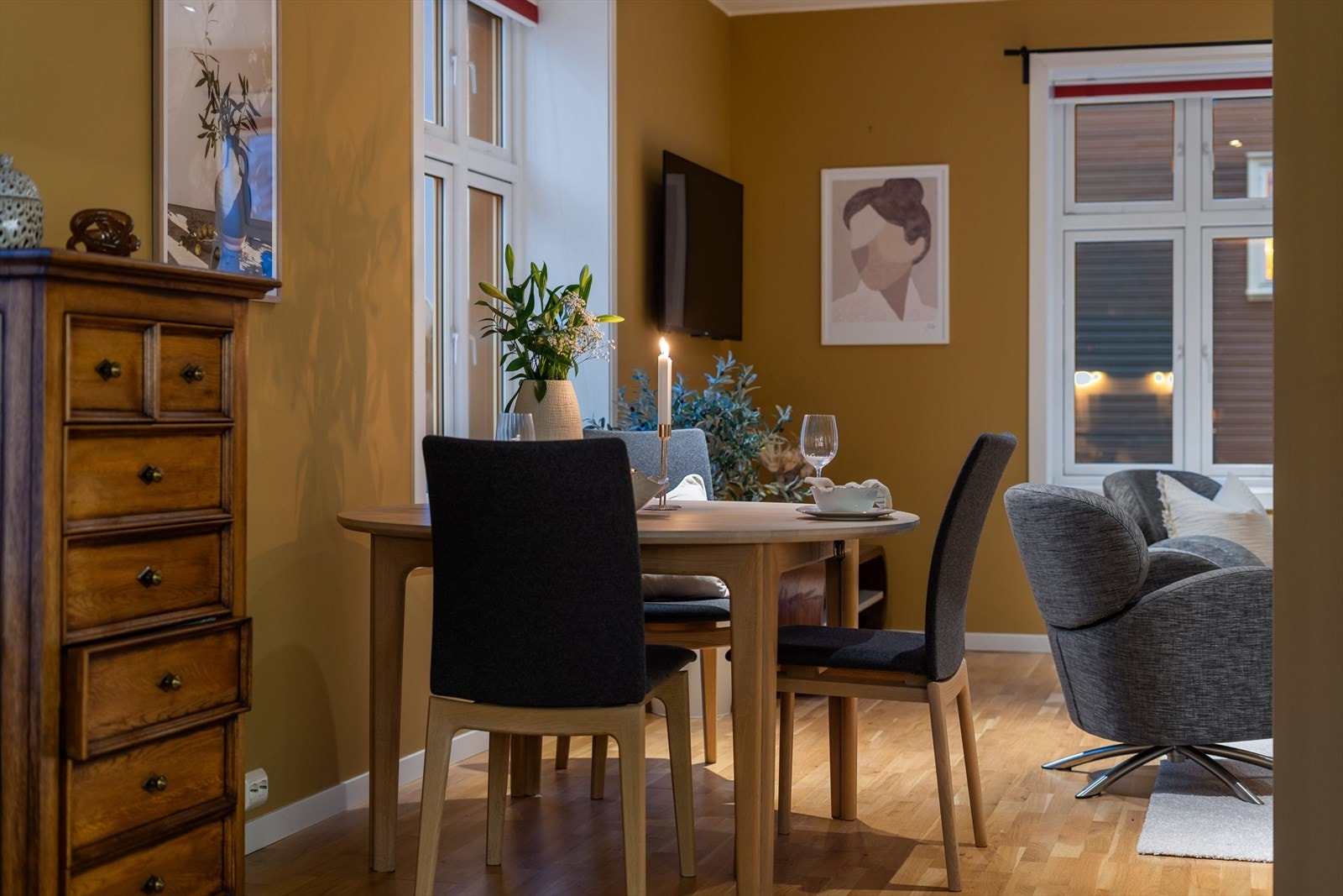 Wessels gate 18 har en sentrumsnær og attraktiv beliggenhet i et flott villastrøk i Stavanger. Galleribilde