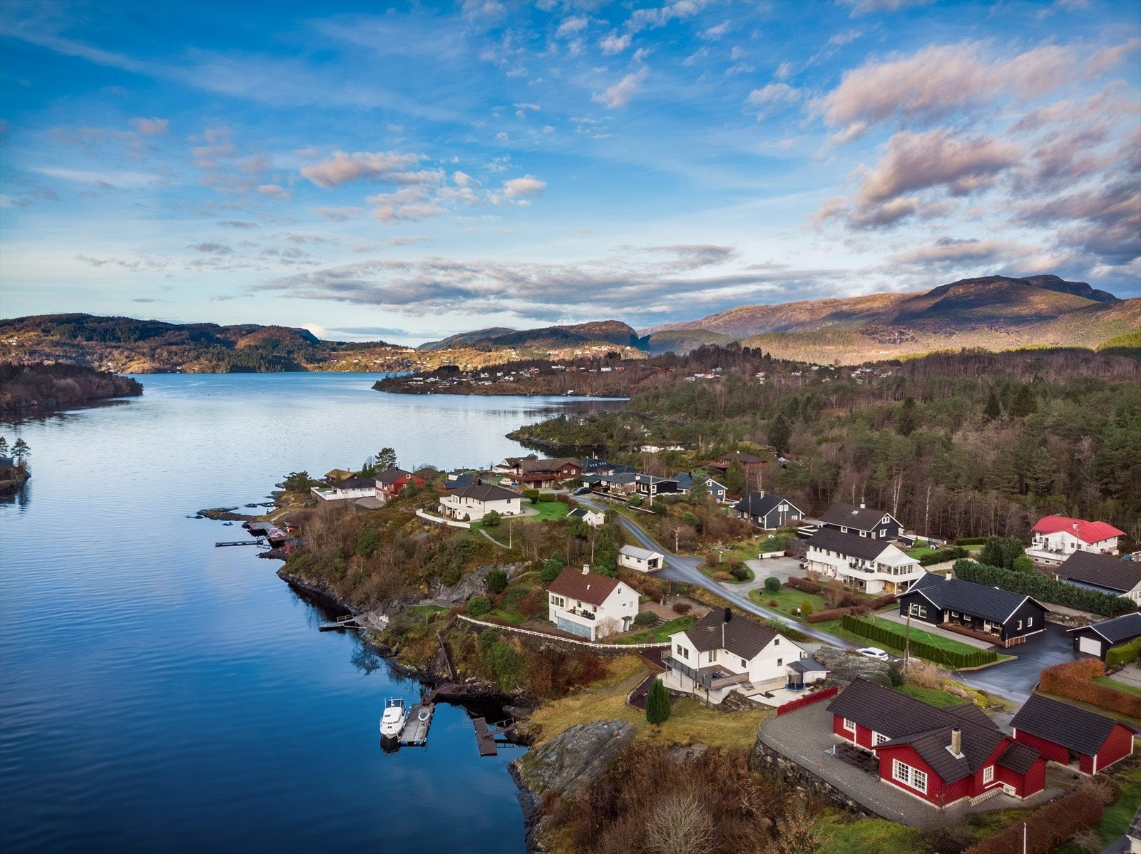 Her får du sjøliv, natur og komfort i skjønn forening Galleribilde