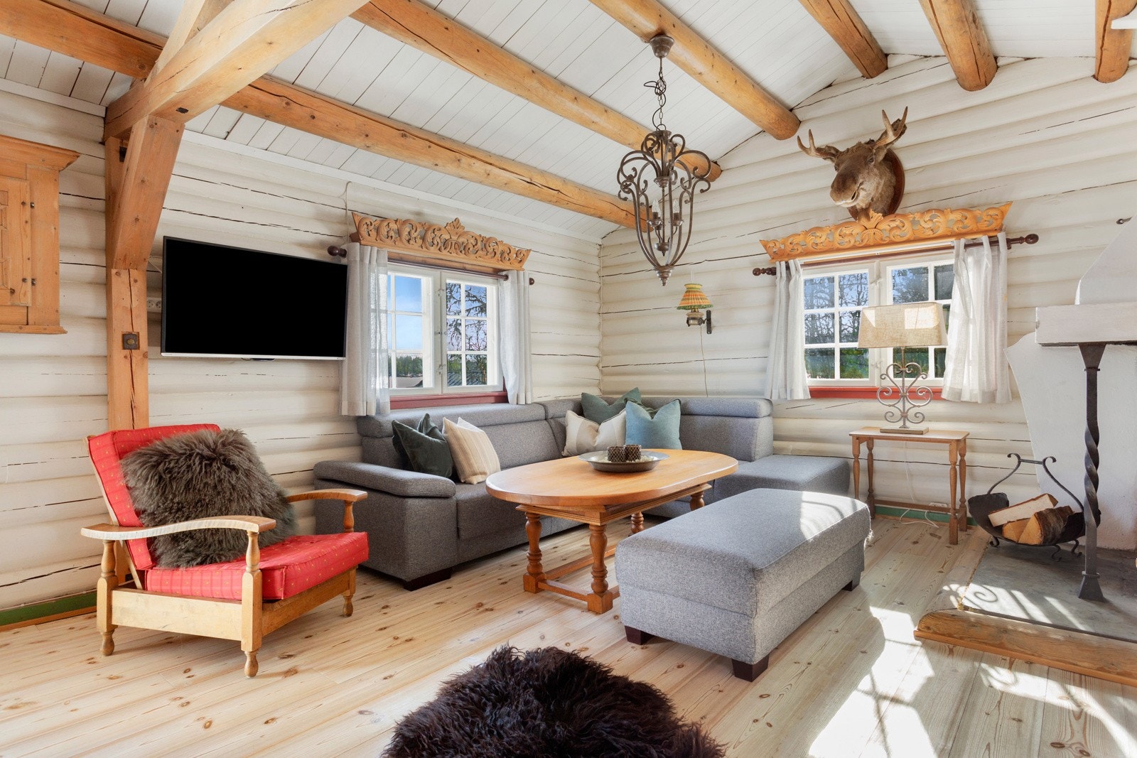 Det er en meget god atmosfære i hytta. Galleribilde