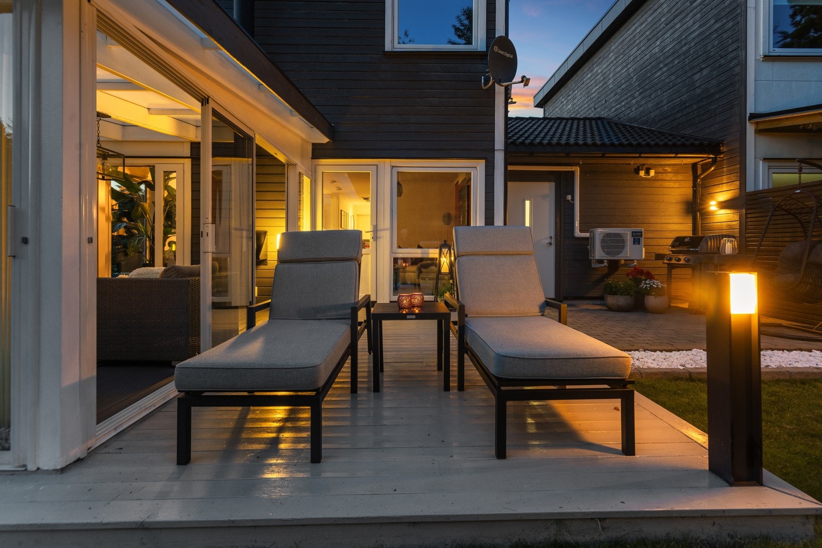 og kvelden! Galleribilde