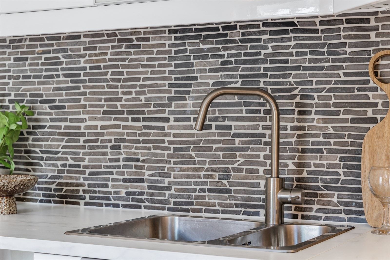 Det er montert en automatisk vannstopper på kjøkkenet for ekstra sikkerhet Galleribilde