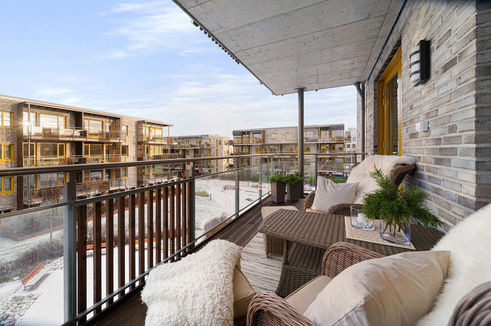 God plass til ønsket utemøblement. Galleribilde