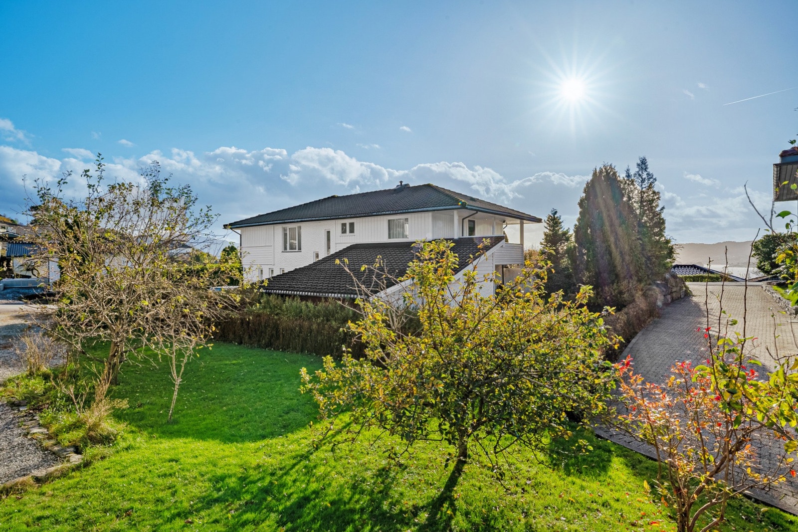 Pent opparbeidet hage Galleribilde