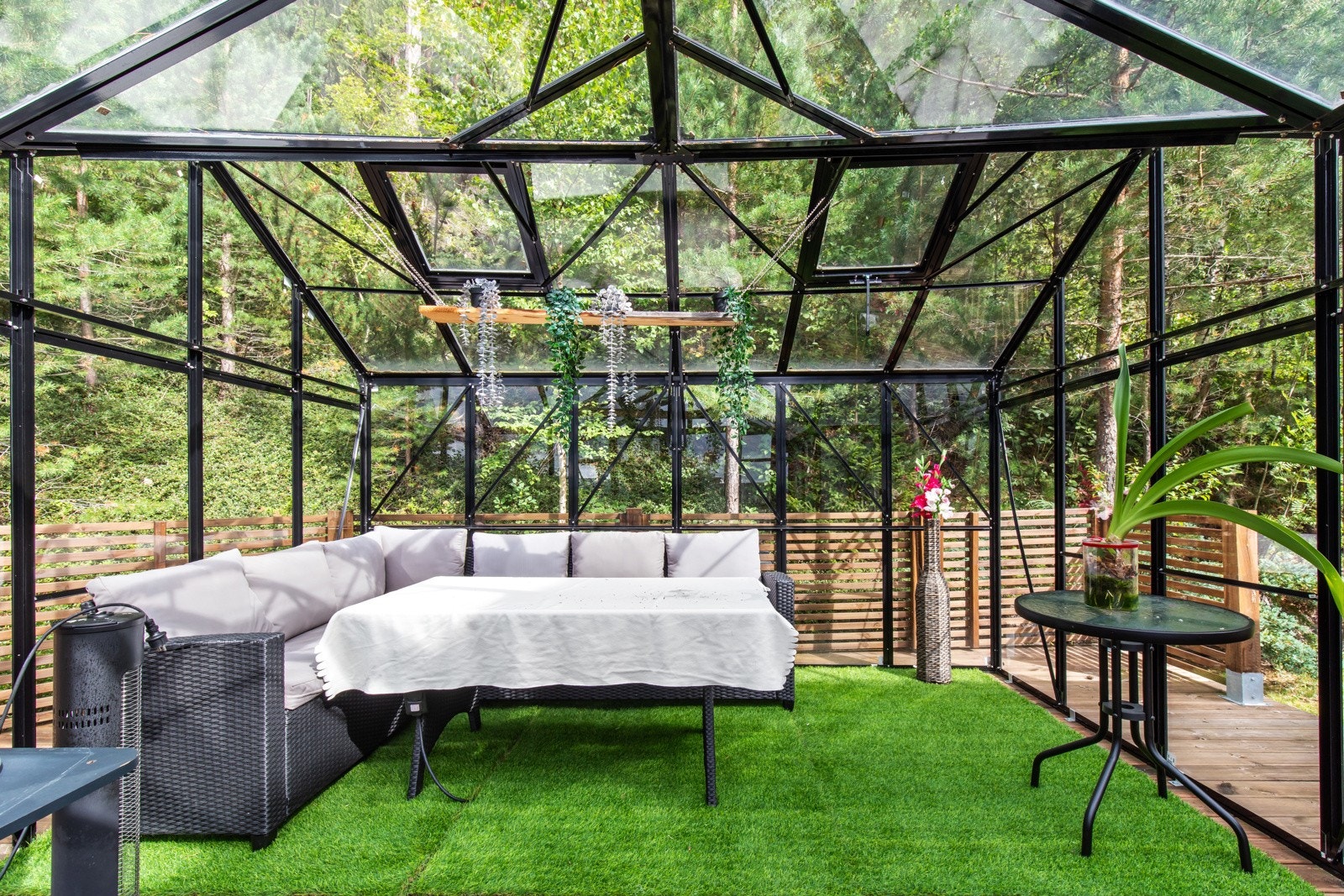 Vinterhage til planter og/eller til sosialt samvær. Galleribilde