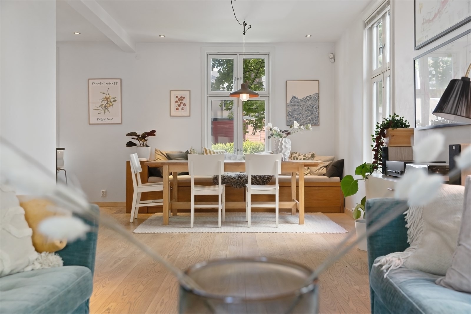 Spiststue med plass til langbord og hyggelig sammenkomster. Galleribilde