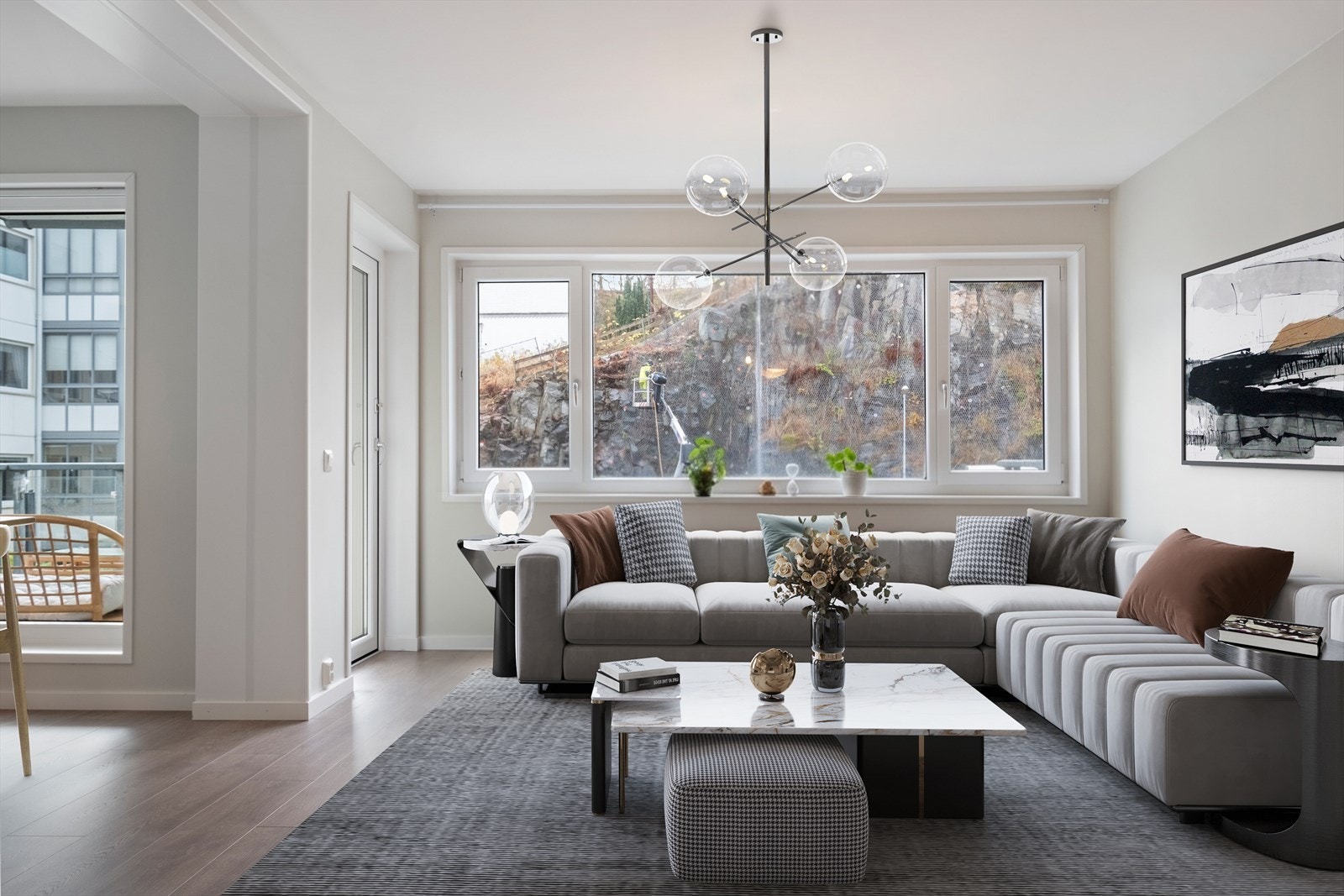 Lys og luftig stue med store vindusflater - Bilde er digitalt stylet Galleribilde