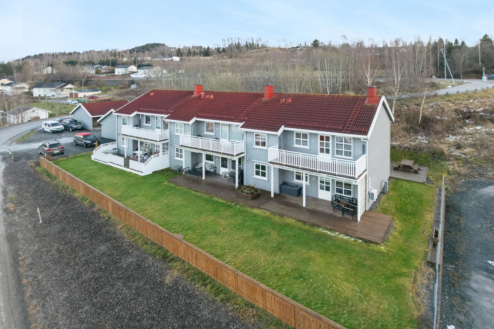 Endeleilighet i 2. etg. med nydelig utsikt og gode solforhold.
Foto: EFEKT, (Hamish Gray) Galleribilde