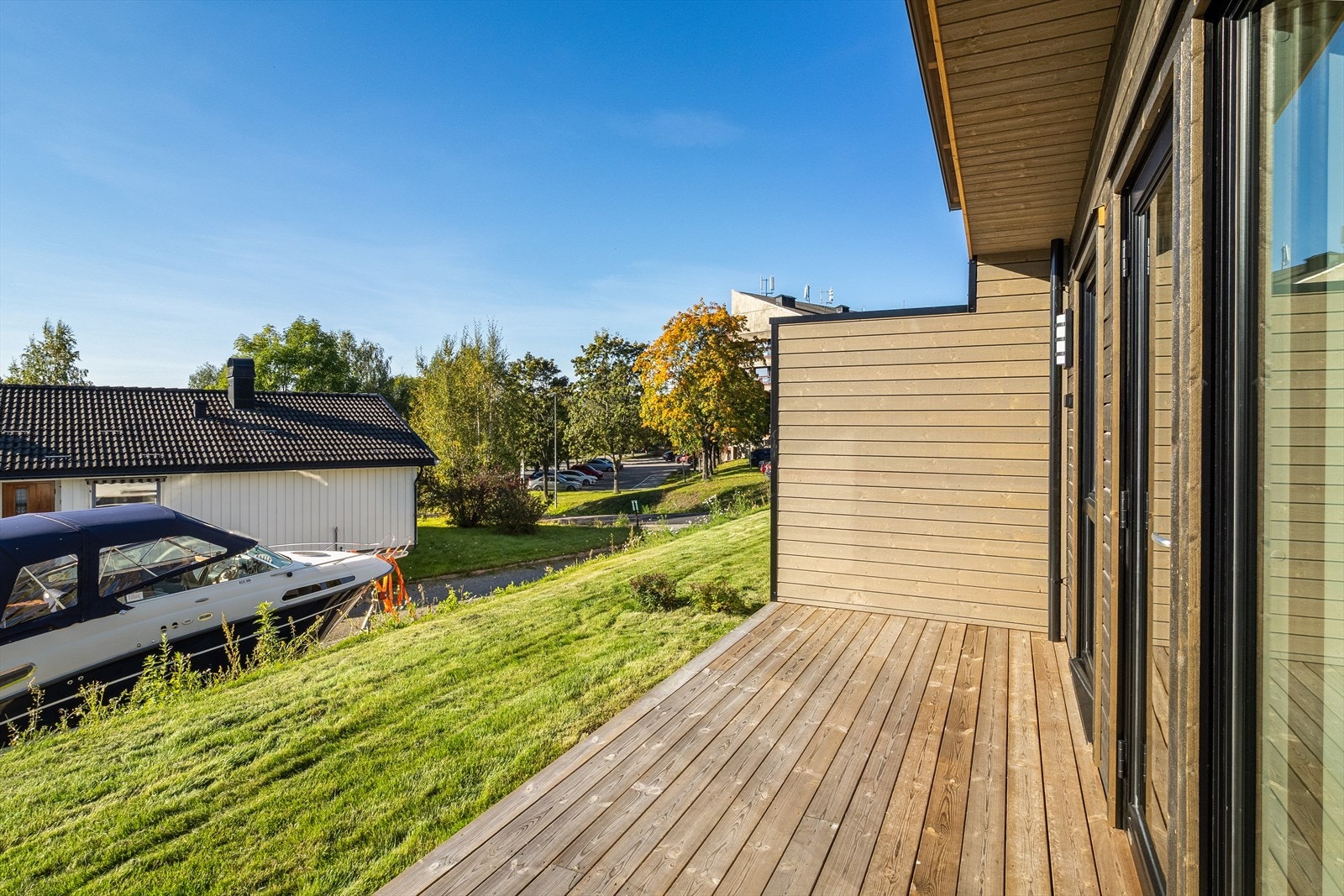 Barnevennlig område med gangavstand til barnehage og skoler. Galleribilde