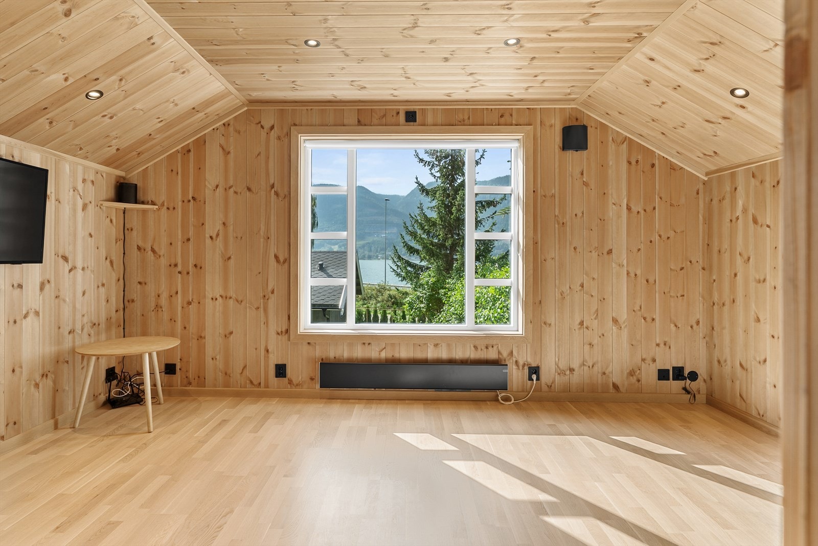 Sorte detaljer gir et moderne uttrykk. Galleribilde