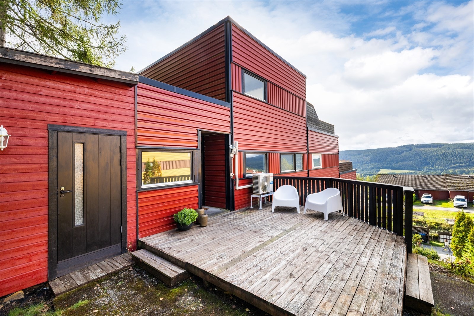 Stor utebod på baksiden av bygget. Foto: Normann Foto AS v/Morten Normann Larsen Galleribilde