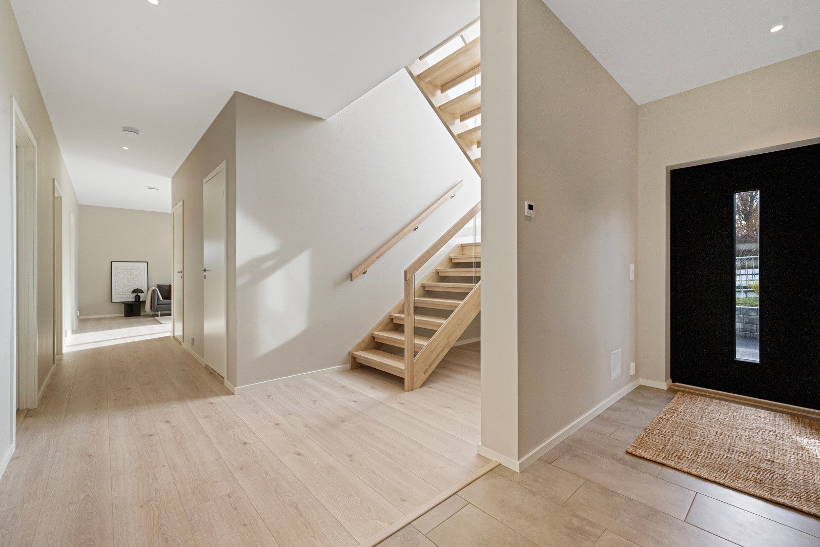 Adkomst til boligen skjer i 1.etg. Galleribilde