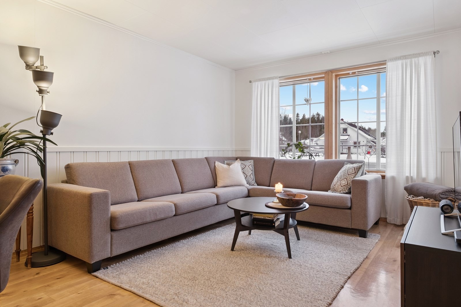 Tv krok. Galleribilde