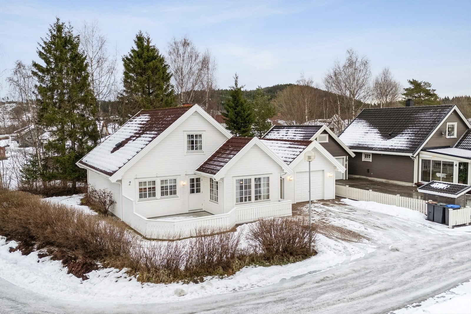 Flat og lettstelt tomt. Galleribilde