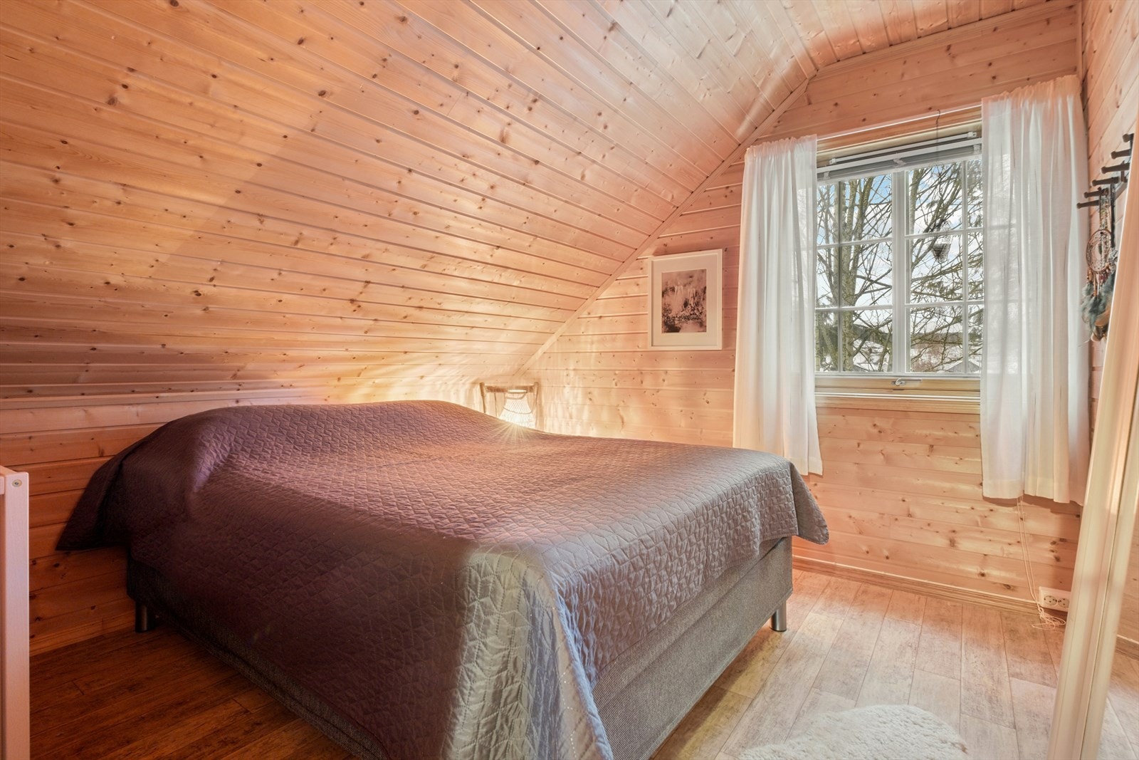 Soverom 1 i 2.etg. Galleribilde