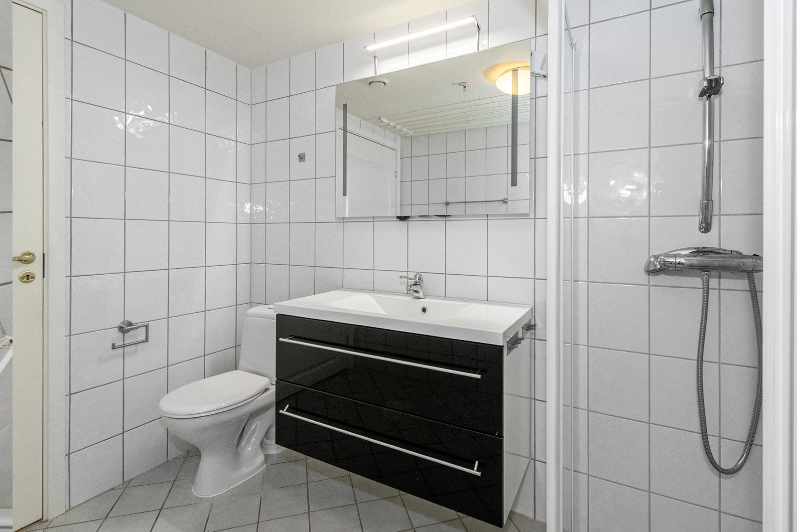 Bad/wc/vaskerom med servant i seksjon Galleribilde