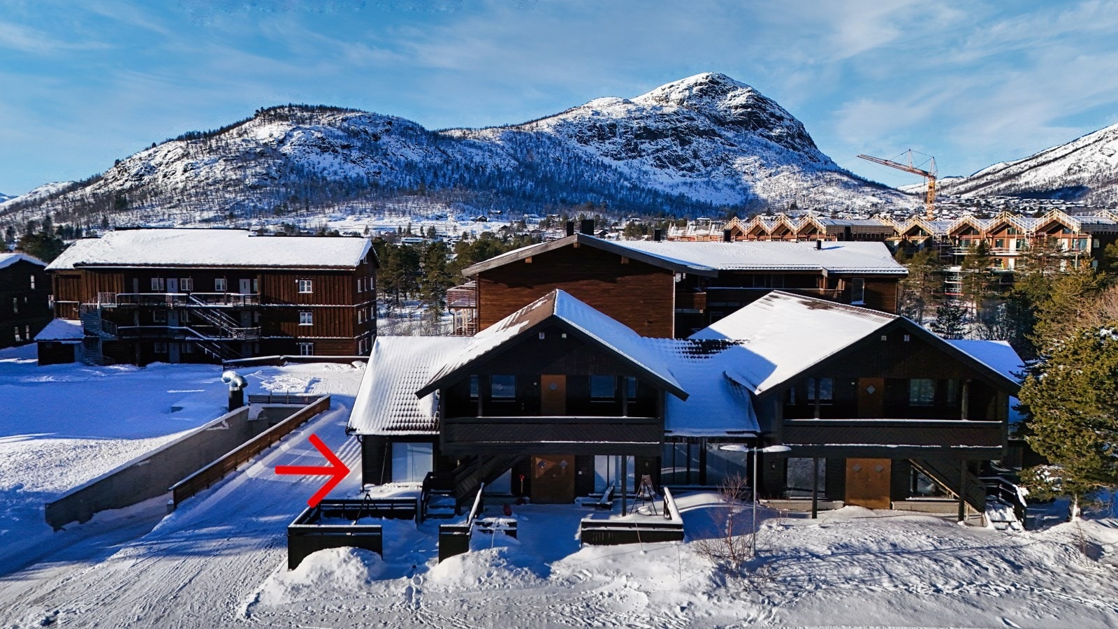 Leiligheten ligger sentralt i Hovden sentrum - kort vei til butikker samt langrennsløyper. Galleribilde