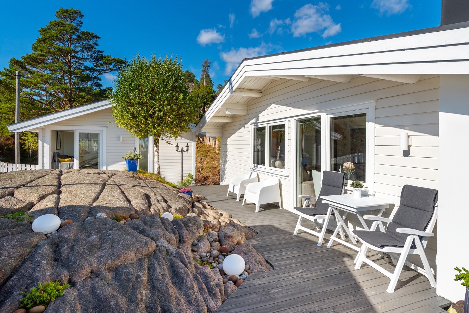 Her er god plass til flere sittegrupper. Galleribilde