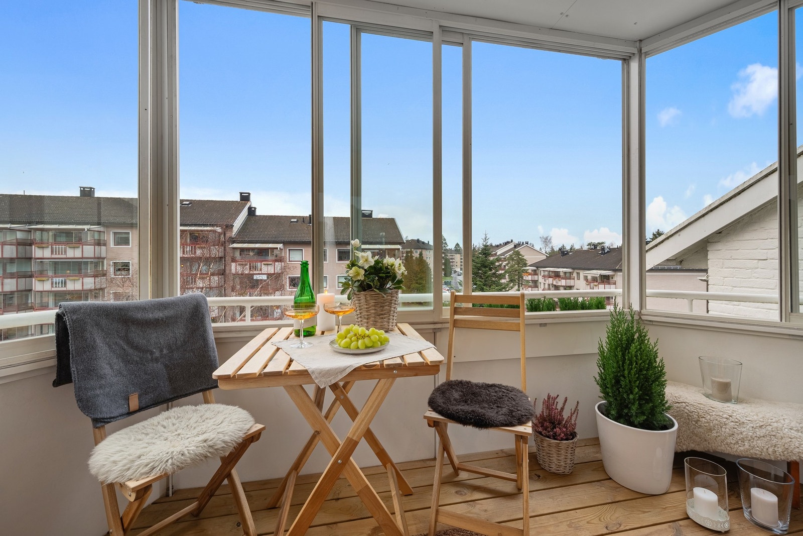 Dette er en lekker og påkostet 3-roms med optimal planløsning, balkong og gode solforhold. Galleribilde