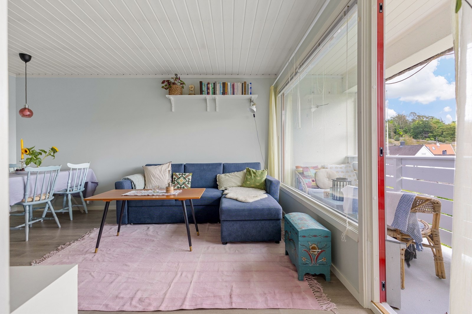 Velkommen til Fossumveien 2 B - En lekker 2-roms andeleilighet i 2. etasje beliggende i sentrumsnært boligområde! Galleribilde