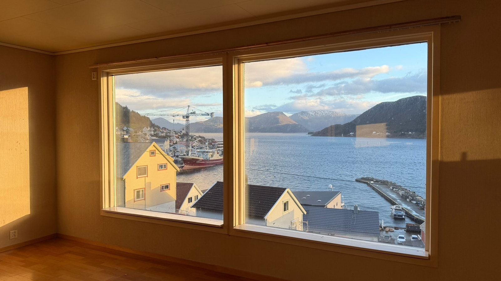 Hovedetasje - utsikt fra stue Galleribilde