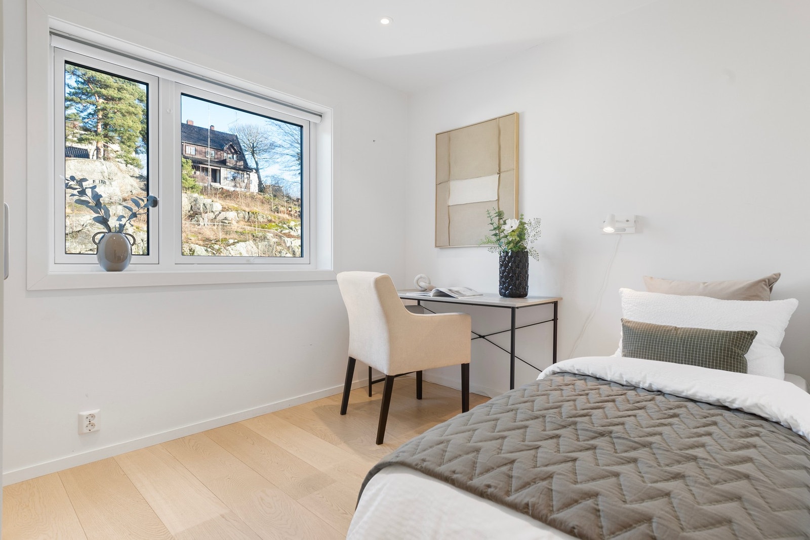 Soverom II egner seg ypperlig som barnerom, gjesterom eller hjemmekontor Galleribilde