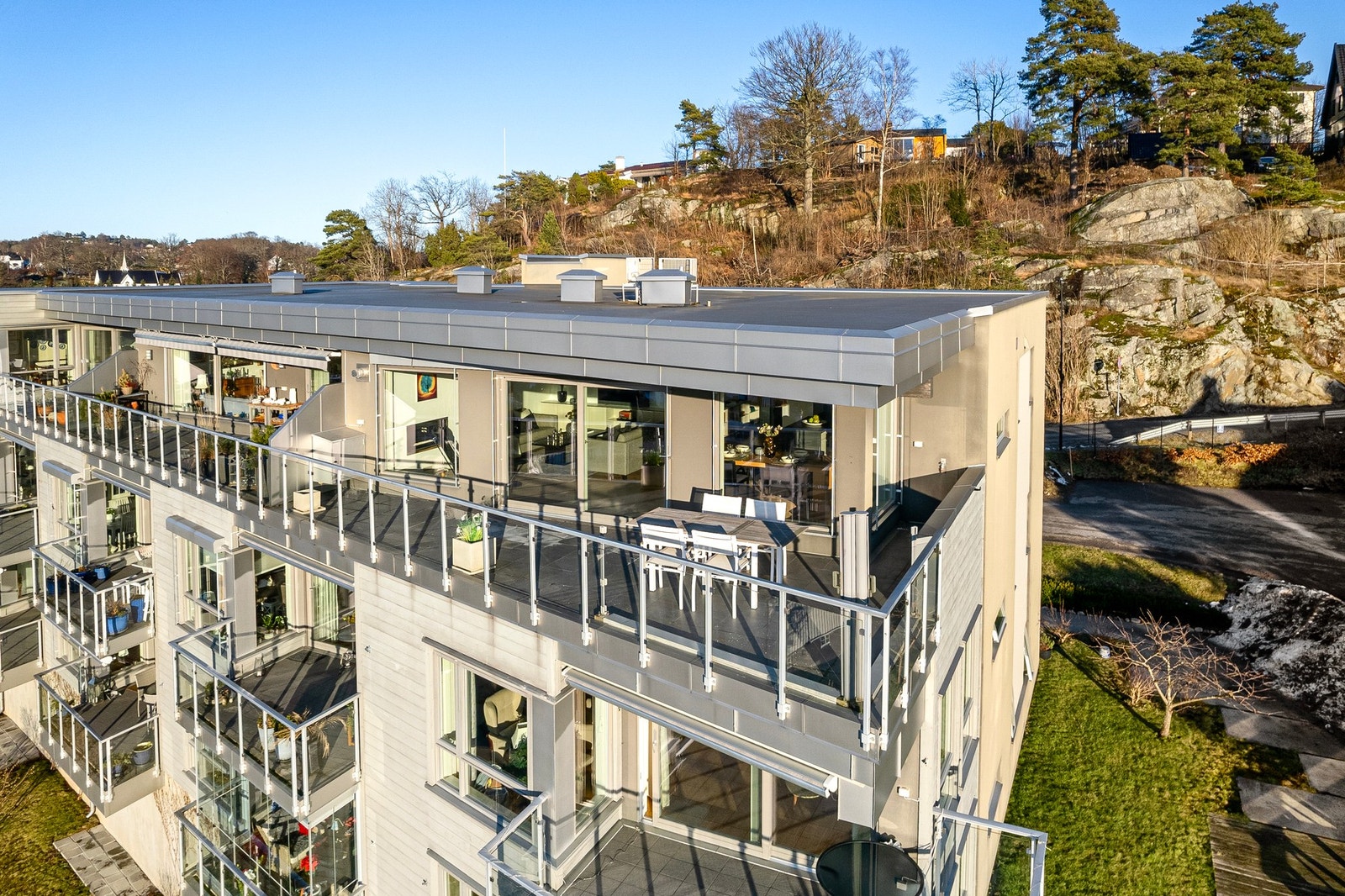 EIE eiendomsmegling ønsker velkommen til Prestegårdsveien 1A! Galleribilde