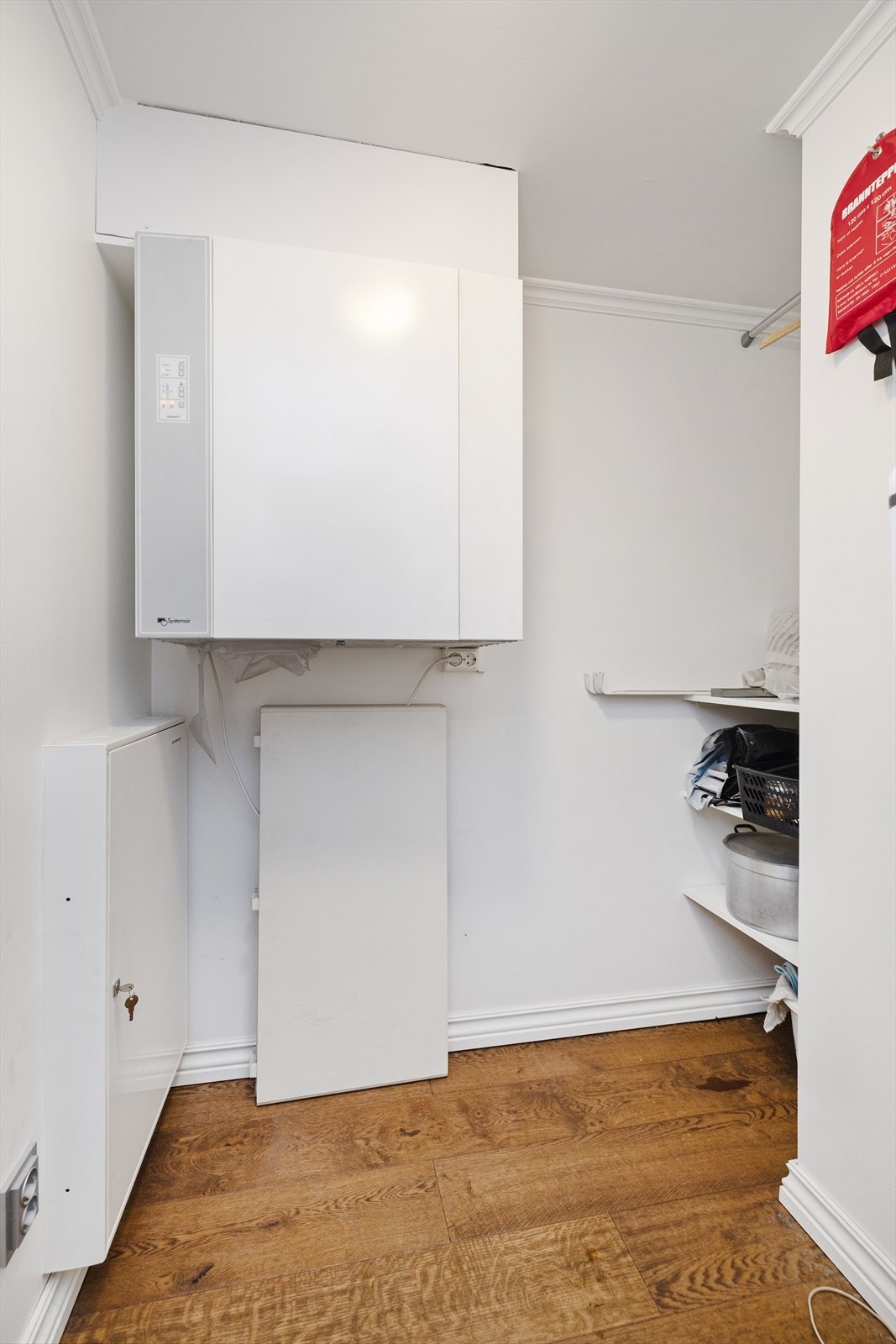 En praktisk innvendig bod gir gode lagringsmuligheter. Galleribilde