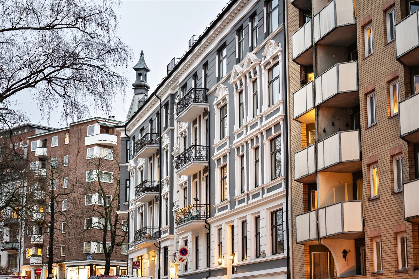 Attraktiv og sentral beliggenhet på Majorstuen - perfekt for deg som ønsker å bo sentralt med nærhet til "alt", men samtidig rolig og tilbaketrukket. Galleribilde